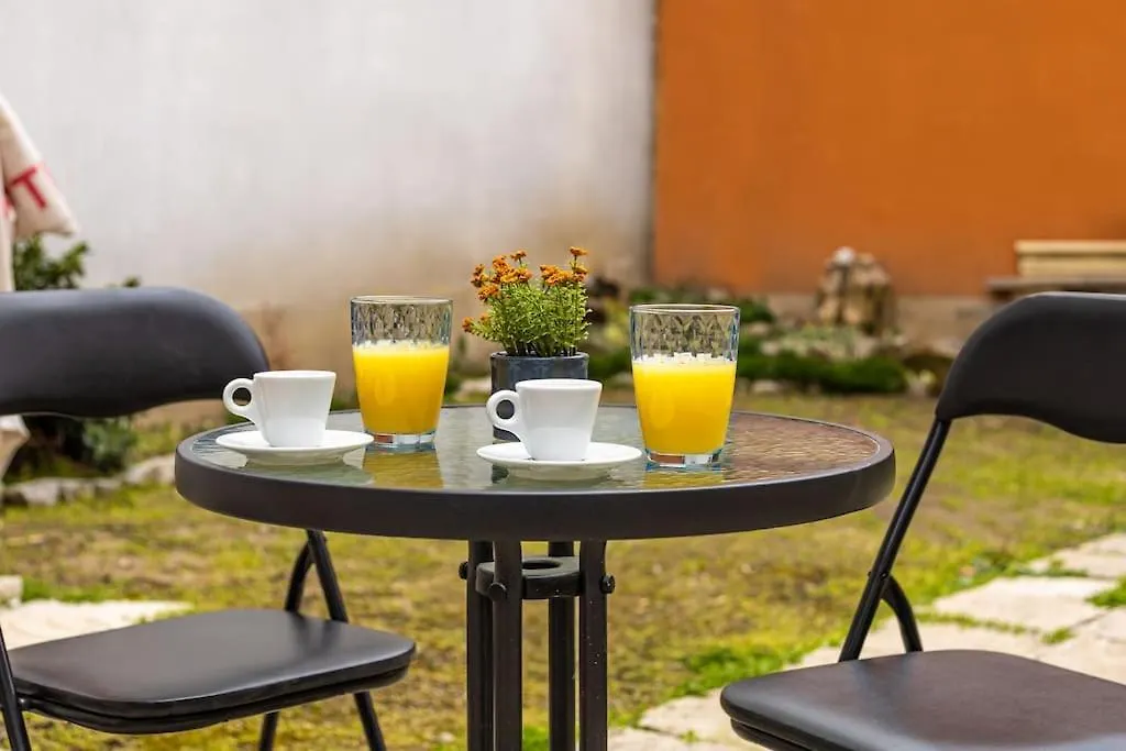 'Little Little' House In The Town Center & Parking Appartement Plovdiv